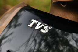 Tvs Iqube Color Black