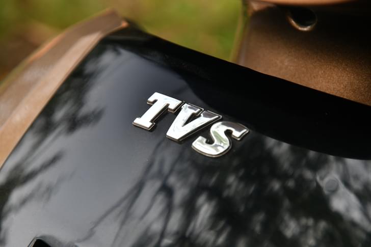 Tvs Iqube Color Black