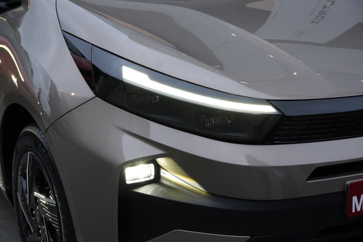 Tata Altroz Front View
