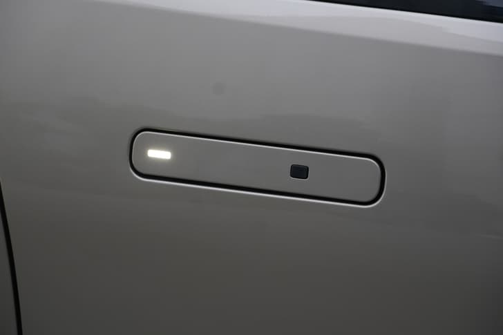 Tata Altroz Front Door Handle