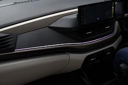 Tata Altroz Dashboard