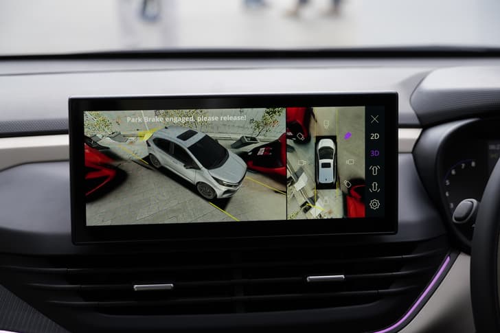 Tata Altroz Infotainment System