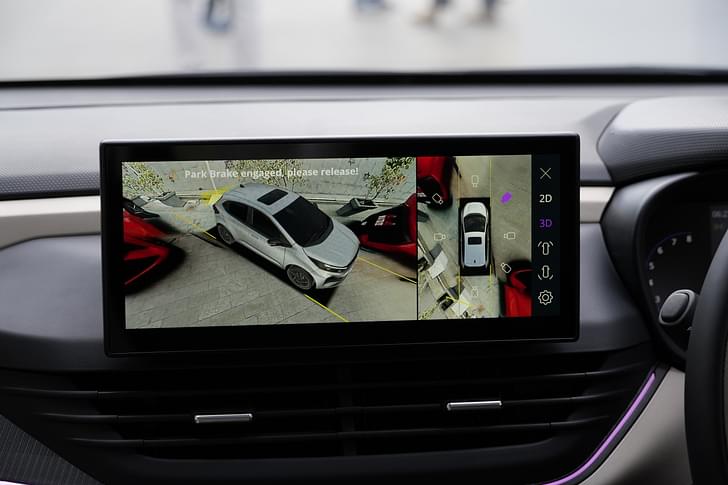 Tata Altroz Infotainment System