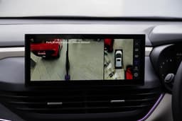 Tata Altroz Infotainment System