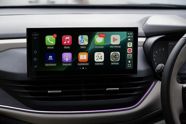Tata Altroz Dashboard