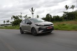 Tata Altroz Front Left Three Quarter