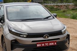 Tata Altroz Front View