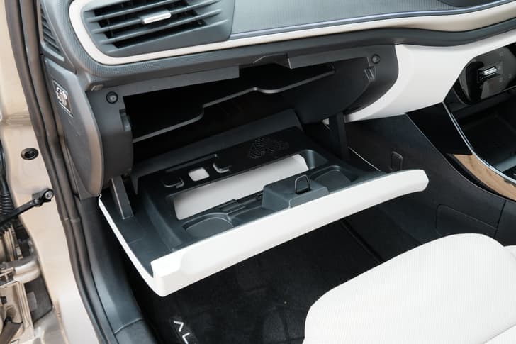 Tata Altroz Glove Box