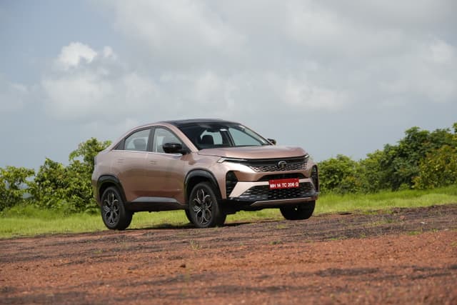Tata Curvv Front Right Three Quarter