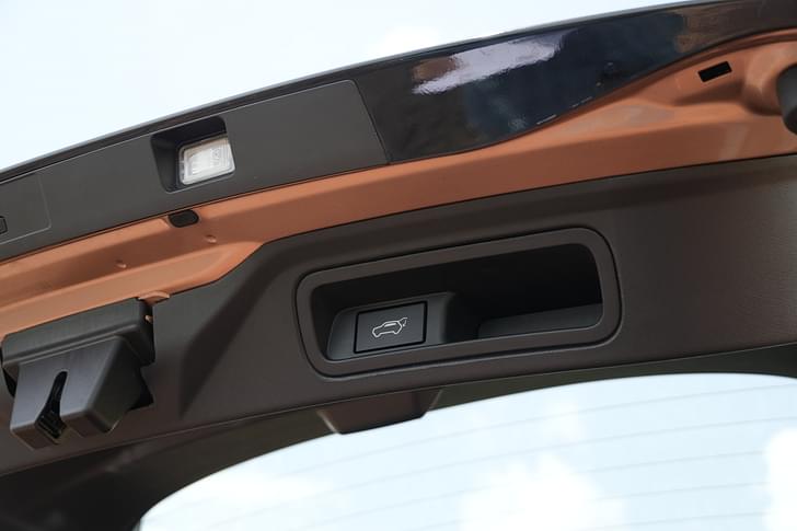 Tata Curvv Cabin Lamps Conventional