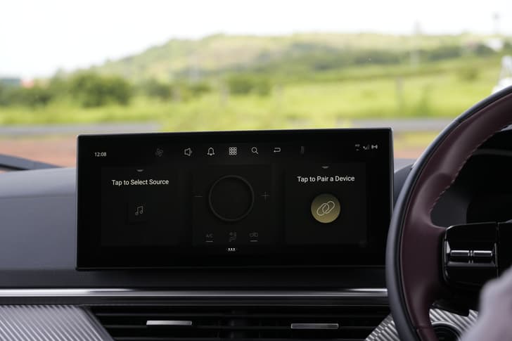Tata Curvv Dashboard