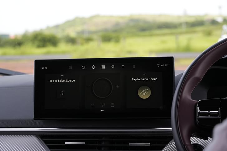 Tata Curvv Dashboard