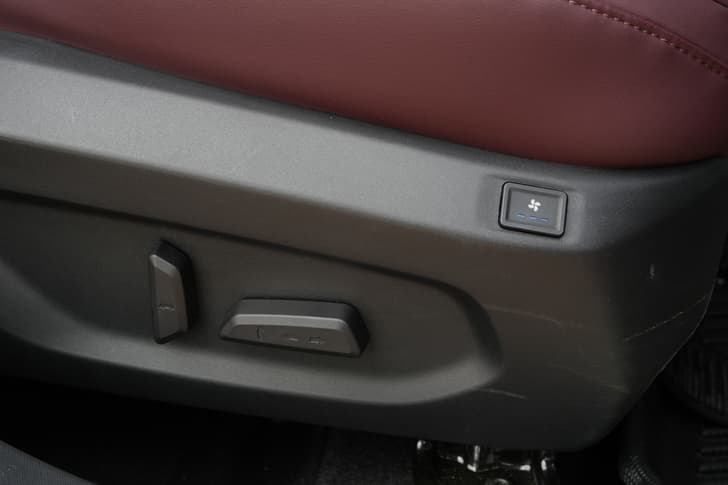 Tata Curvv Driver Height Adjustable Seat