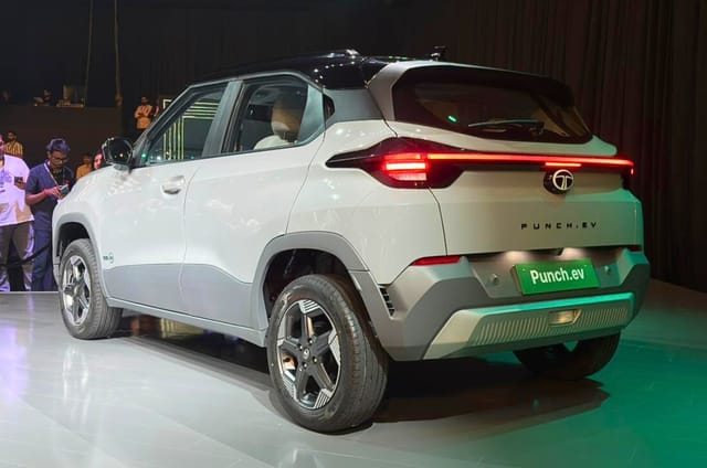 Front Right Three Quarter