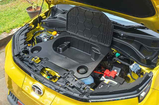 Color Yellow Image - 33209