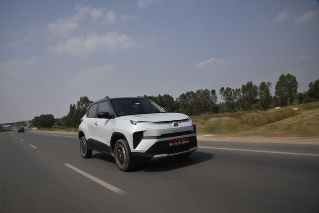 Front Right Three Quarter