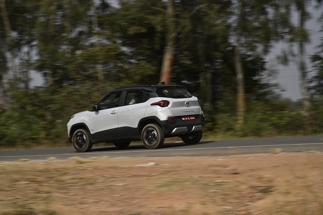 Rear View Image - 786