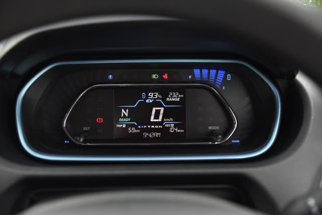 Instrument Cluster Image - 12246
