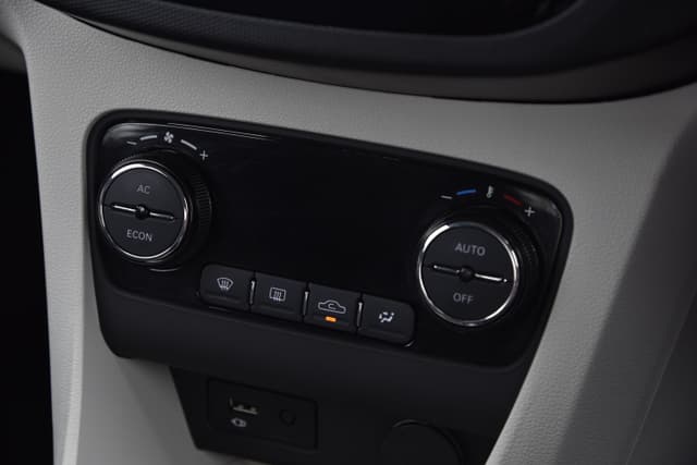 Ac Vents Front Image - 12431