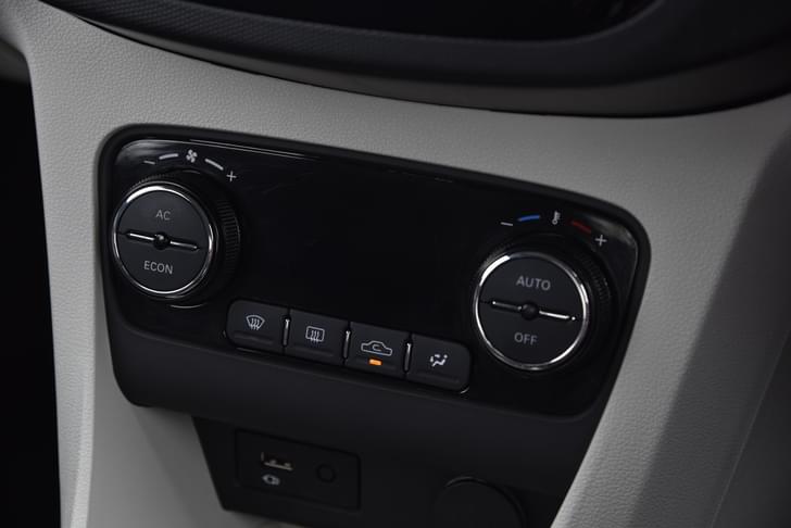 Tata Tigor Ev Ac Vents Front