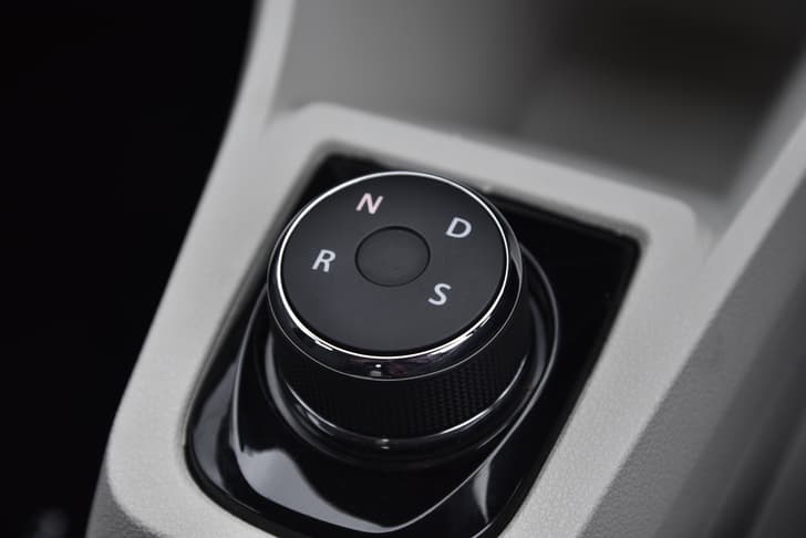 Elevating Gear Knob