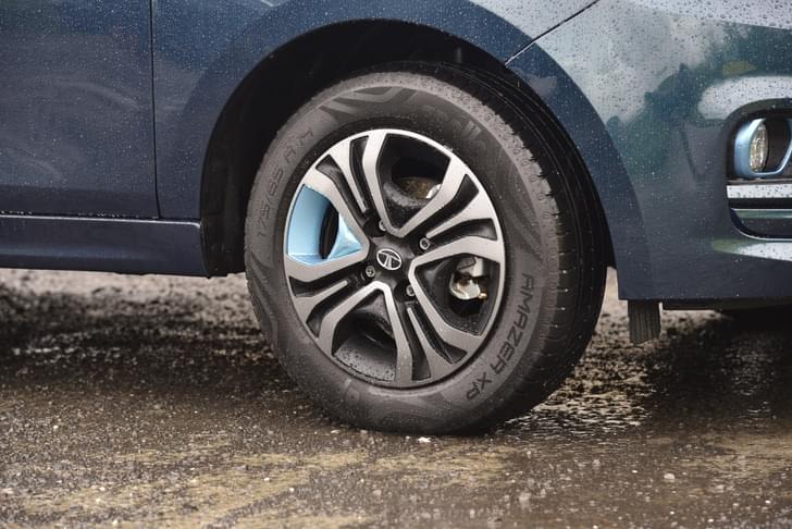 Tata Tigor Ev Front Fender