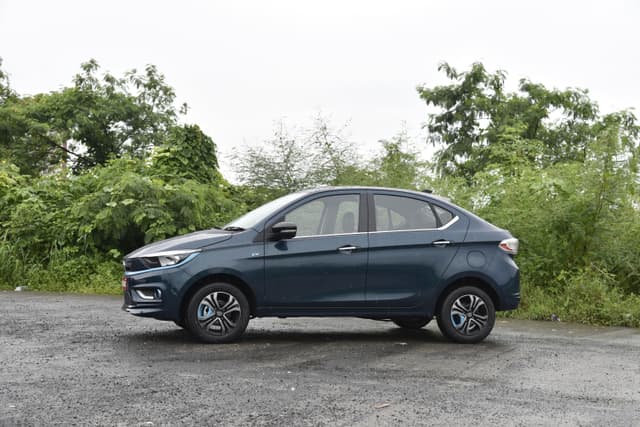 Headlight Image - 13175