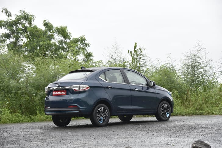 Rear Right Three Quarter