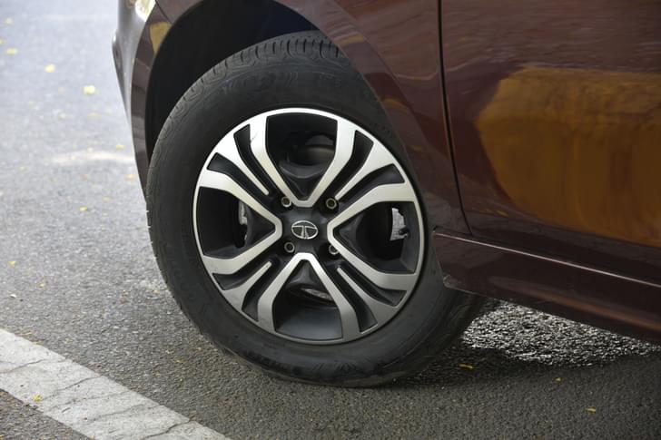 Tata Tigor Alloy Wheels True