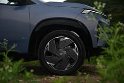 Tata Curvv Ev Alloy Wheels