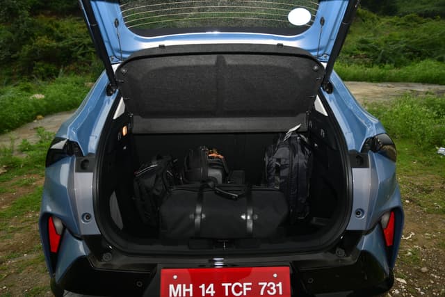 Rear View Image - 9805