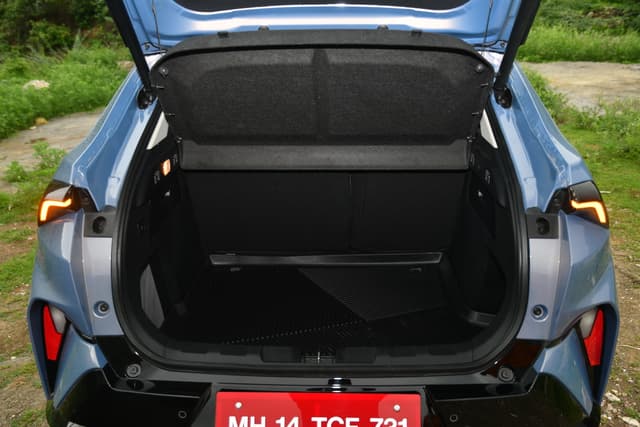 Rear View Image - 9834