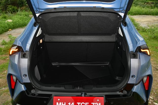 Rear View Image - 9834