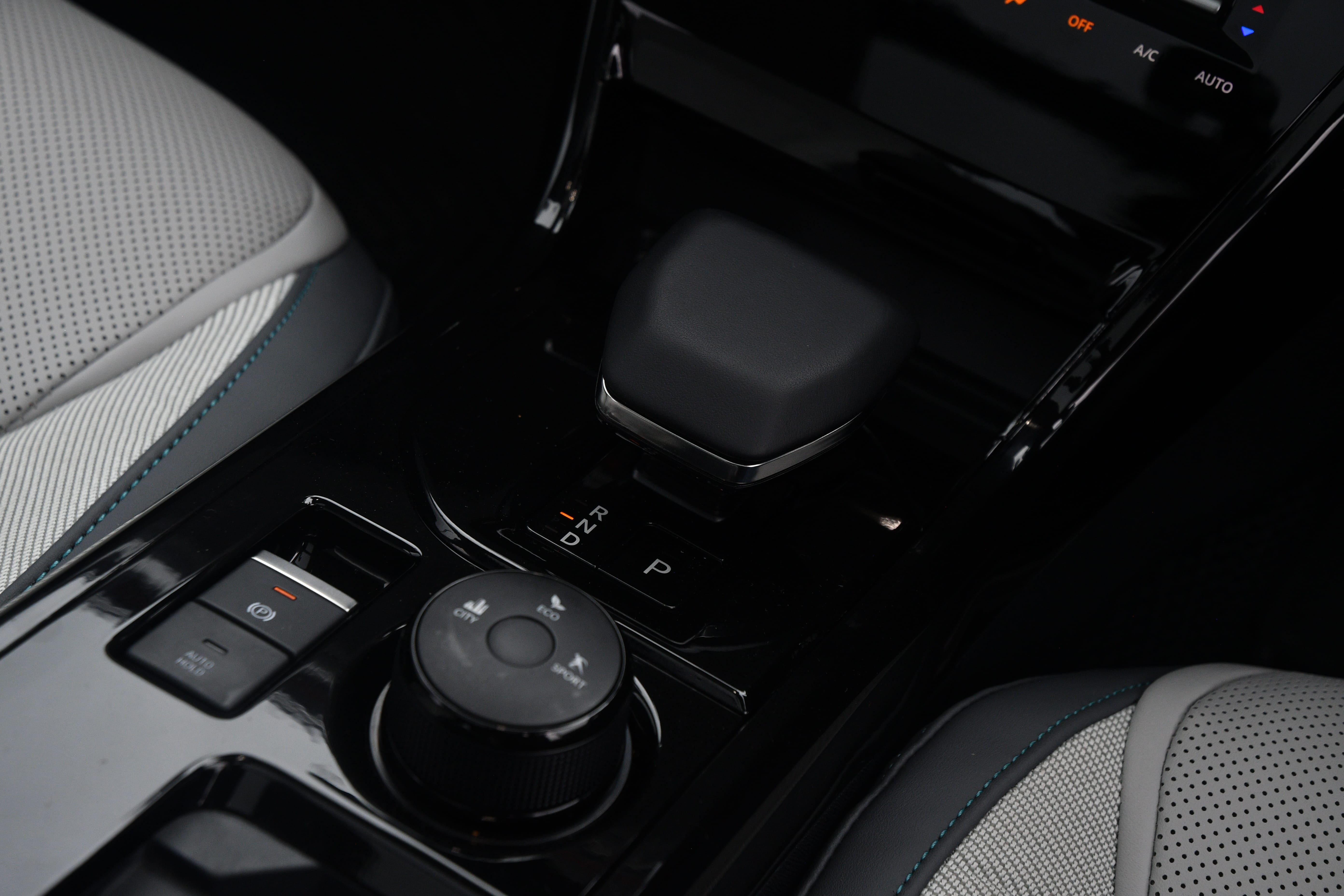 Tata Curvv EV Console Storage Image – Curvv EV Photos in India ...