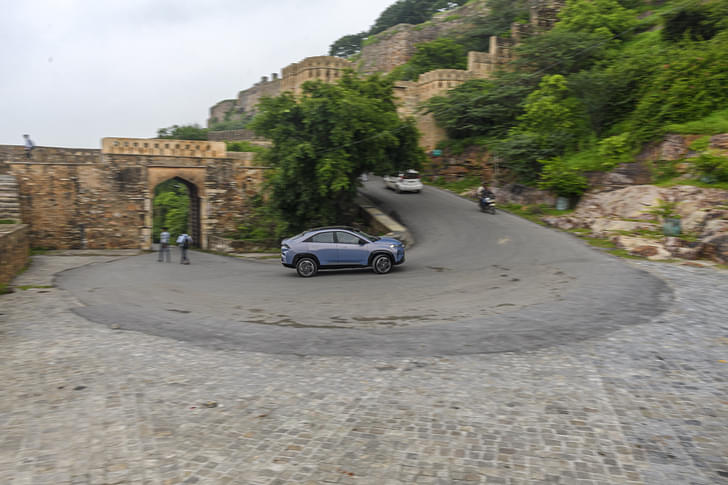 Tata Curvv Ev Color Blue