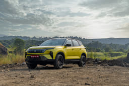 Tata Harrier Front Left Three Quarter