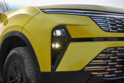 Tata Harrier Headlight