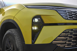 Tata Harrier Headlight