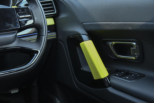 Steering Wheel Image - 10129