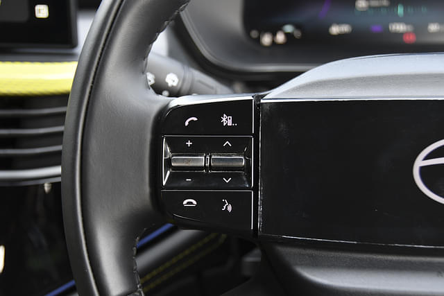 Steering Wheel Image - 10282