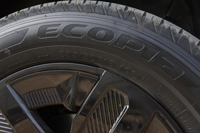Alloy Wheels Image - 10360