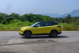 Tata Harrier Front Right Three Quarter