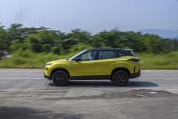 Tata Harrier Color Yellow