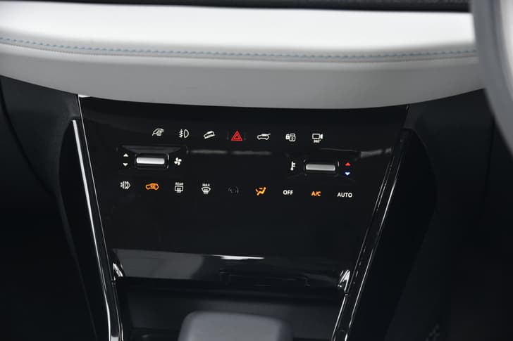 Ac Vents Front