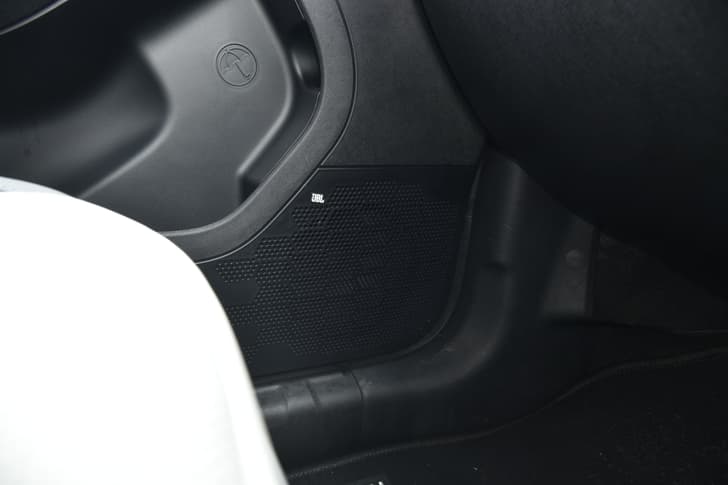 Number Of Speakers 1