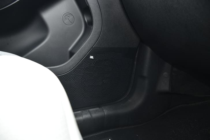 Number Of Speakers 1