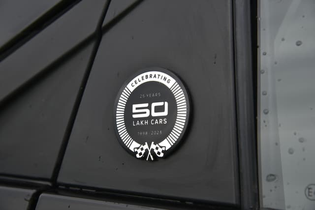 Rear Badge Image - 1591