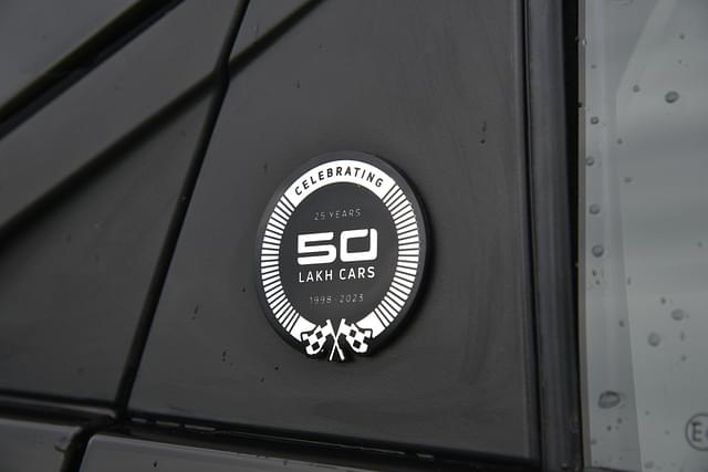 Rear Badge Image - 1591