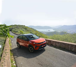 Tata Nexon Front Right Three Quarter
