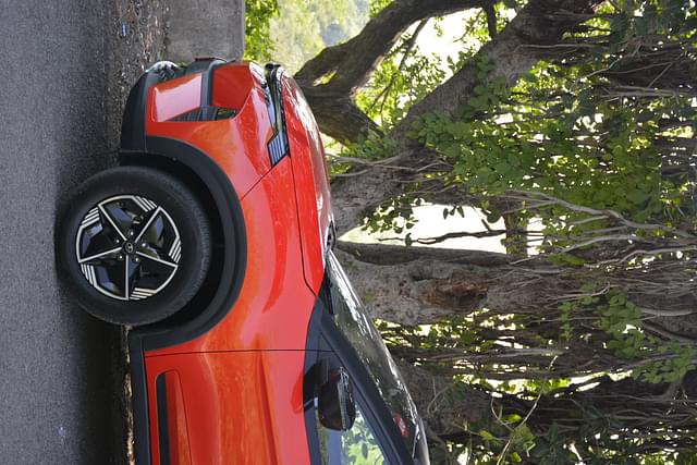 Alloy Wheels Image - 10256